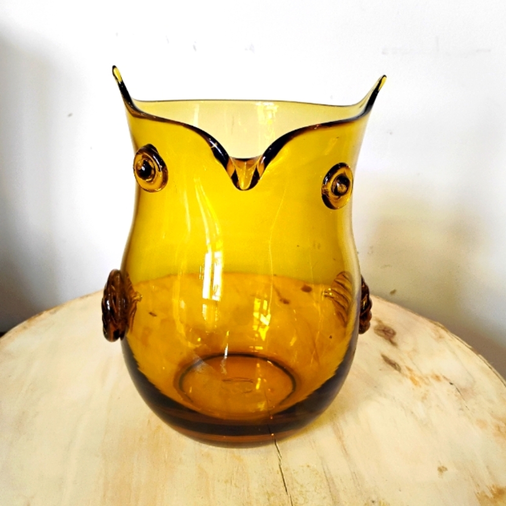 Vintage Art Glass Owl Vase Amber 7.5” X 5.5” Applied Eyes And Wings